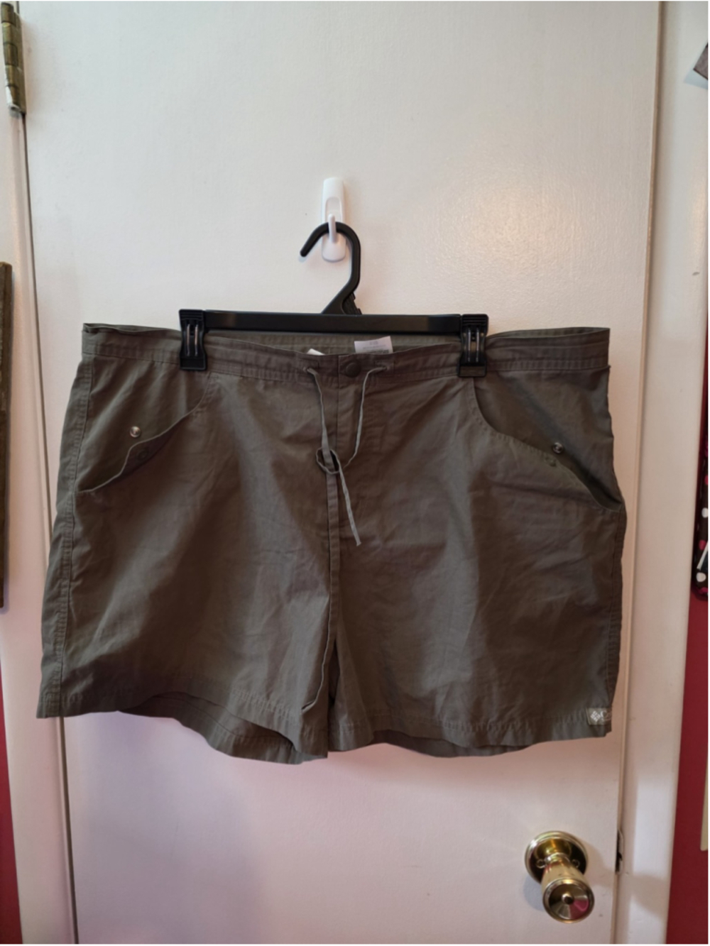 Columbia Women's Hiking Shorts Size XL Olive Green Cotton Polyester